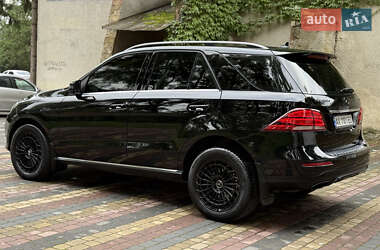 Внедорожник / Кроссовер Mercedes-Benz GLE-Class 2016 в 