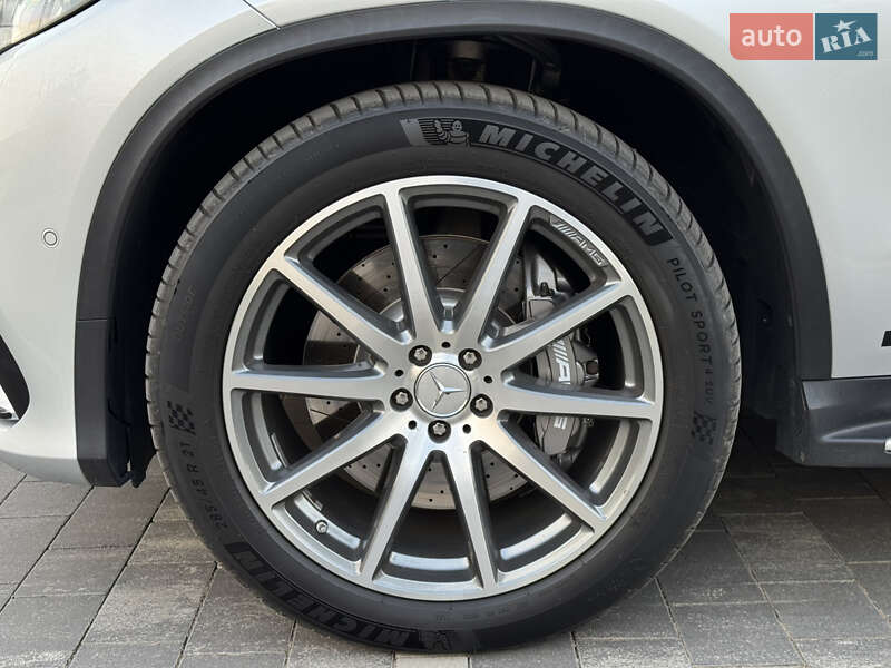 Внедорожник / Кроссовер Mercedes-Benz GLE-Class 2016 в Ужгороде