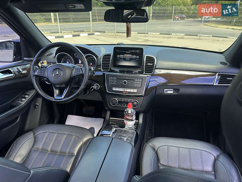 Mercedes-Benz GLE-Class 2017 Mercedes-Benz GLE-Class 2017