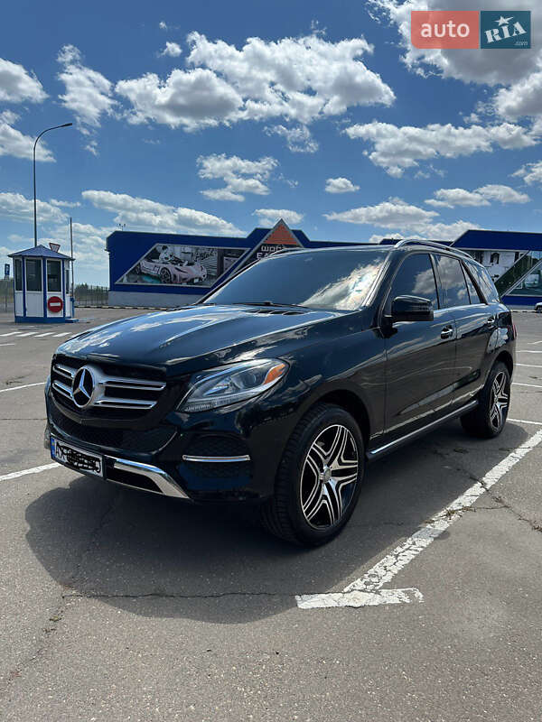Позашляховик / Кросовер Mercedes-Benz GLE-Class 2017 в Одесі фото 2 Позашляховик / Кросовер Mercedes-Benz GLE-Class 2017 в Одесі