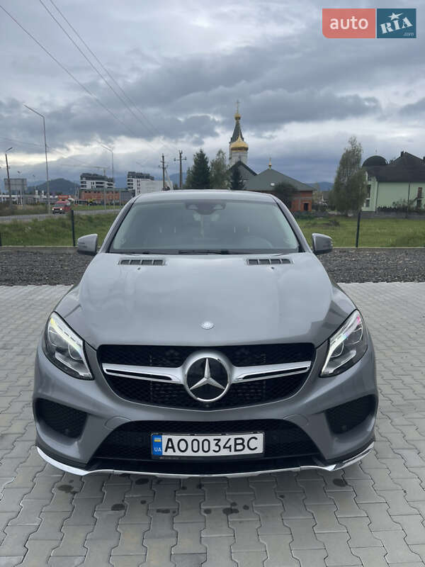 Внедорожник / Кроссовер Mercedes-Benz GLE-Class 2016 в Хусте