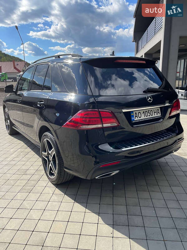 Внедорожник / Кроссовер Mercedes-Benz GLE-Class 2017 в Иршаве