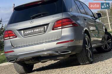 Позашляховик / Кросовер Mercedes-Benz GLE-Class 2015 в  фото 9 Позашляховик / Кросовер Mercedes-Benz GLE-Class 2015 в