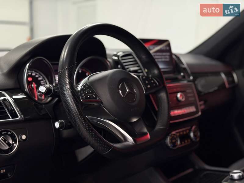 Внедорожник / Кроссовер Mercedes-Benz GLE-Class 2018 в Тернополе