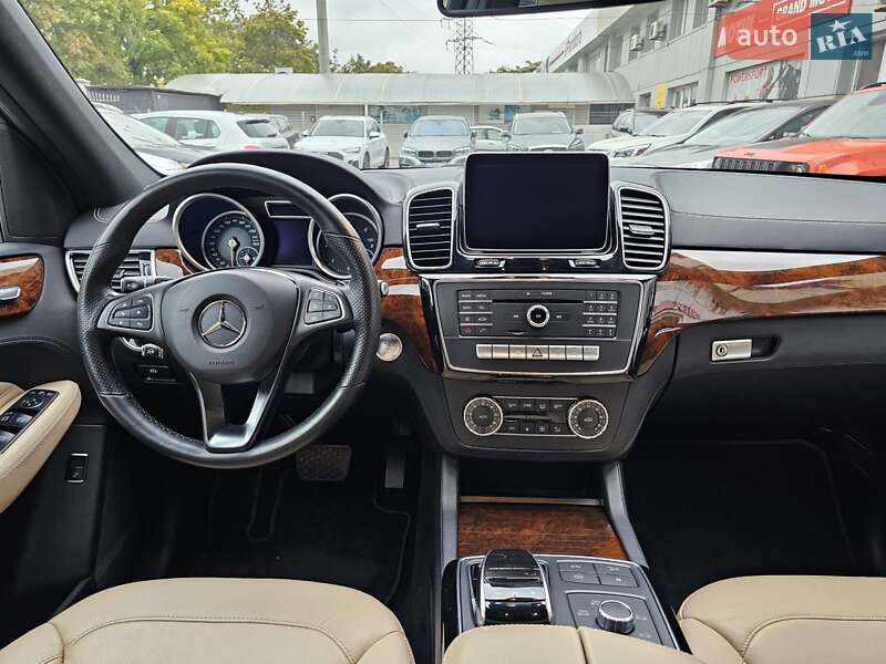 Позашляховик / Кросовер Mercedes-Benz GLE-Class 2015 в Одесі