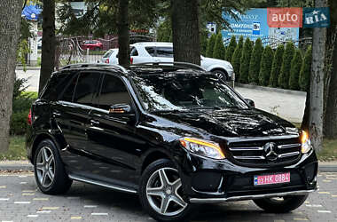 Внедорожник / Кроссовер Mercedes-Benz GLE-Class 2016 в 