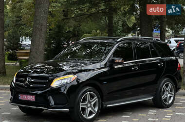 Внедорожник / Кроссовер Mercedes-Benz GLE-Class 2016 в 