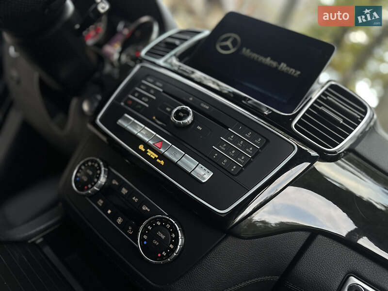 Внедорожник / Кроссовер Mercedes-Benz GLE-Class 2016 в Дрогобыче