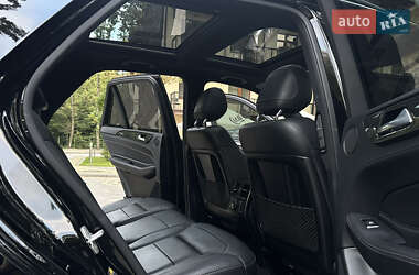 Внедорожник / Кроссовер Mercedes-Benz GLE-Class 2016 в 