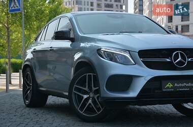 Внедорожник / Кроссовер Mercedes-Benz GLE-Class 2016 в 