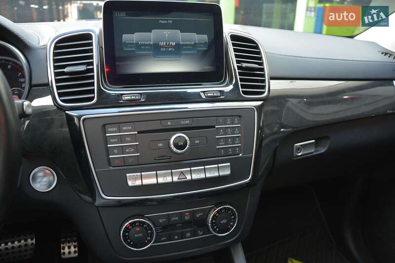 Позашляховик / Кросовер Mercedes-Benz GLE-Class 2016 в Києві фото 35 Позашляховик / Кросовер Mercedes-Benz GLE-Class 2016 в Києві
