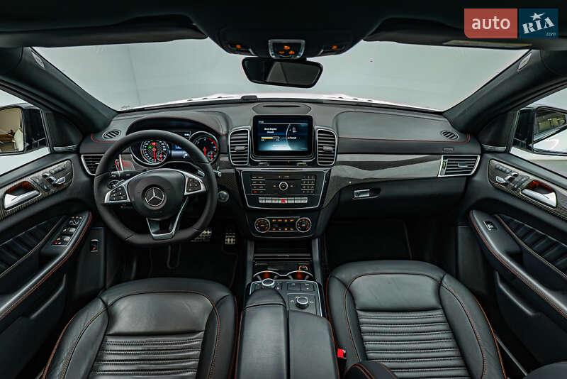 Внедорожник / Кроссовер Mercedes-Benz GLE-Class 2017 в Киеве