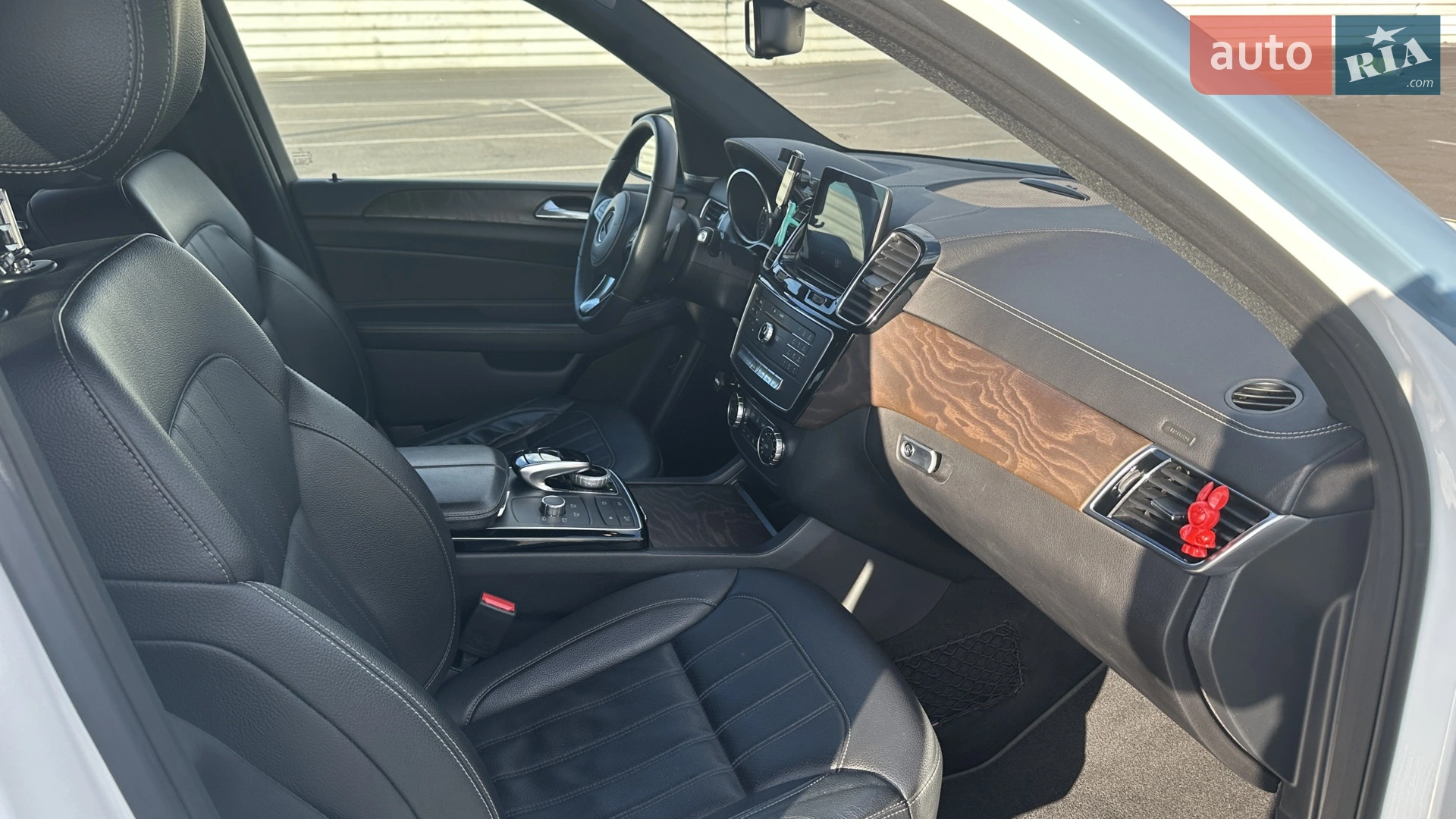 2017 Mercedes-Benz GLE - мініатюра 19