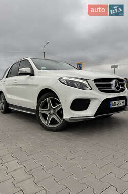 Внедорожник / Кроссовер Mercedes-Benz GLE-Class 2016 в 