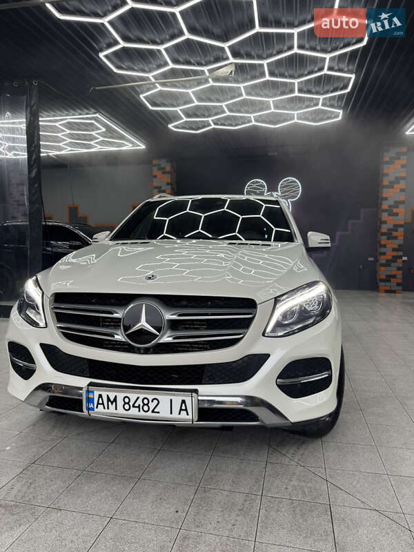 Mercedes-Benz GLE-Class 2017
