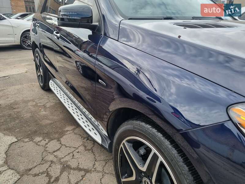 Внедорожник / Кроссовер Mercedes-Benz GLE-Class 2018 в Ровно