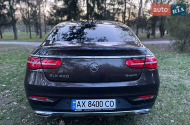 Внедорожник / Кроссовер Mercedes-Benz GLE-Class 2016 в 