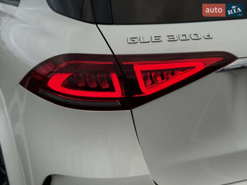 Внедорожник / Кроссовер Mercedes-Benz GLE-Class 2022 в Киеве фото 10 Внедорожник / Кроссовер Mercedes-Benz GLE-Class 2022 в Киеве