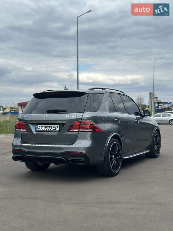 Позашляховик / Кросовер Mercedes-Benz GLE-Class 2017 в Києві фото 5 Позашляховик / Кросовер Mercedes-Benz GLE-Class 2017 в Києві