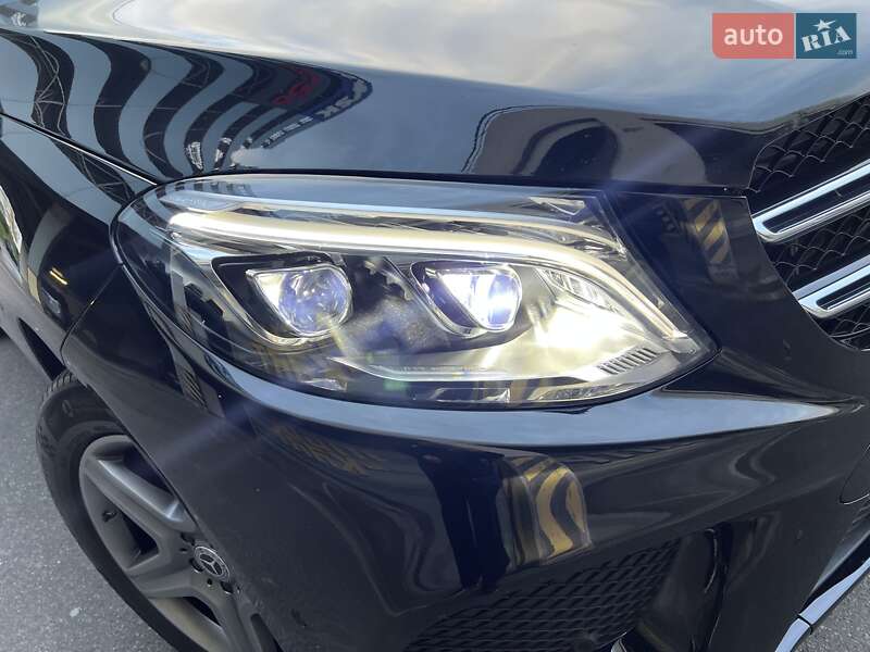Внедорожник / Кроссовер Mercedes-Benz GLE-Class 2017 в Киеве фото 6 Внедорожник / Кроссовер Mercedes-Benz GLE-Class 2017 в Киеве