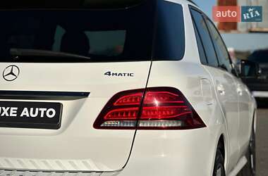 Внедорожник / Кроссовер Mercedes-Benz GLE-Class 2017 в 