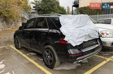 Внедорожник / Кроссовер Mercedes-Benz GLE-Class 2017 в 