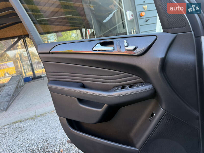 Внедорожник / Кроссовер Mercedes-Benz GLE-Class 2016 в Львове