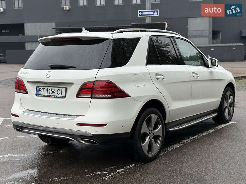 Позашляховик / Кросовер Mercedes-Benz GLE-Class 2016 в Києві фото 11 Позашляховик / Кросовер Mercedes-Benz GLE-Class 2016 в Києві
