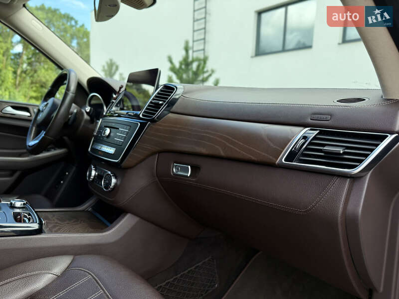 Внедорожник / Кроссовер Mercedes-Benz GLE-Class 2017 в Луцке