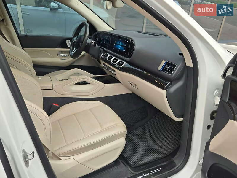 Внедорожник / Кроссовер Mercedes-Benz GLE-Class 2019 в Киеве фото 29 Внедорожник / Кроссовер Mercedes-Benz GLE-Class 2019 в Киеве