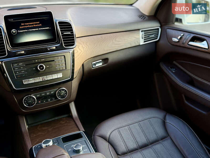 Внедорожник / Кроссовер Mercedes-Benz GLE-Class 2015 в Харькове