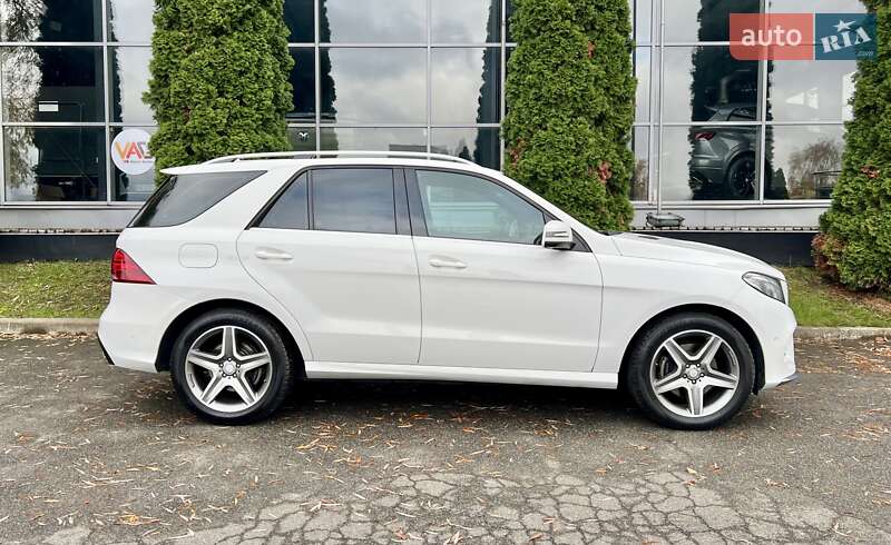 Внедорожник / Кроссовер Mercedes-Benz GLE-Class 2016 в Киеве фото 5 Внедорожник / Кроссовер Mercedes-Benz GLE-Class 2016 в Киеве