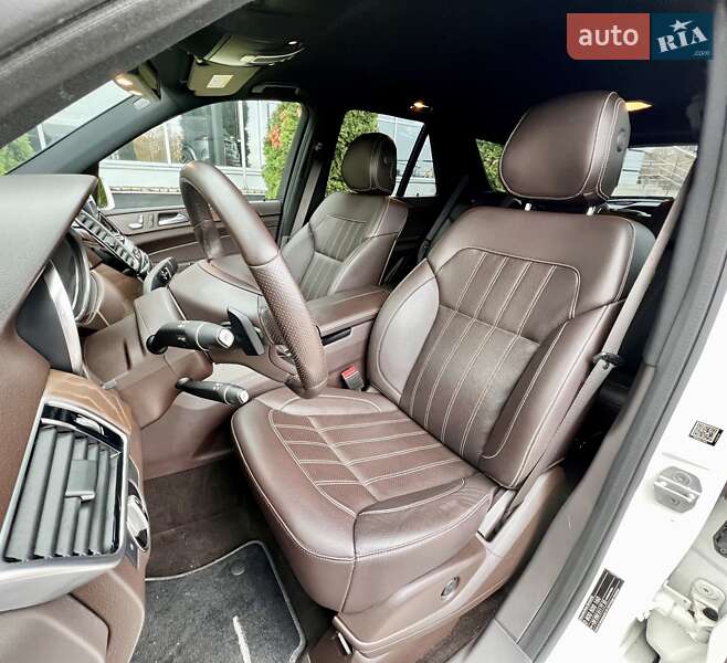 Внедорожник / Кроссовер Mercedes-Benz GLE-Class 2016 в Киеве фото 29 Внедорожник / Кроссовер Mercedes-Benz GLE-Class 2016 в Киеве