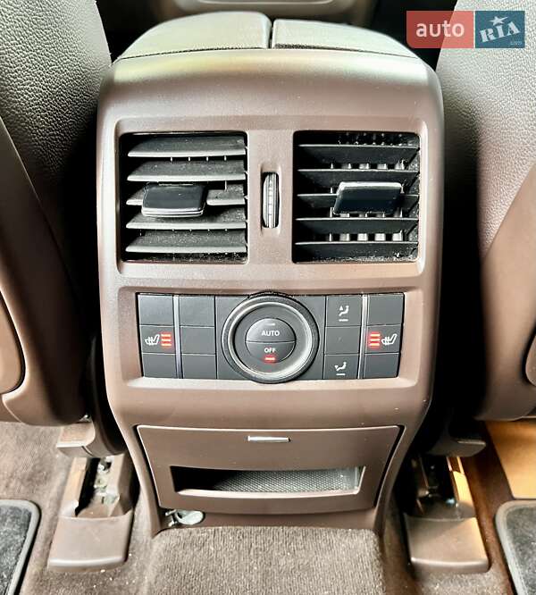 Внедорожник / Кроссовер Mercedes-Benz GLE-Class 2016 в Киеве фото 34 Внедорожник / Кроссовер Mercedes-Benz GLE-Class 2016 в Киеве