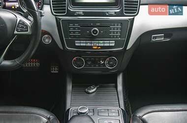 Позашляховик / Кросовер Mercedes-Benz GLE-Class 2015 в  фото 24 Позашляховик / Кросовер Mercedes-Benz GLE-Class 2015 в