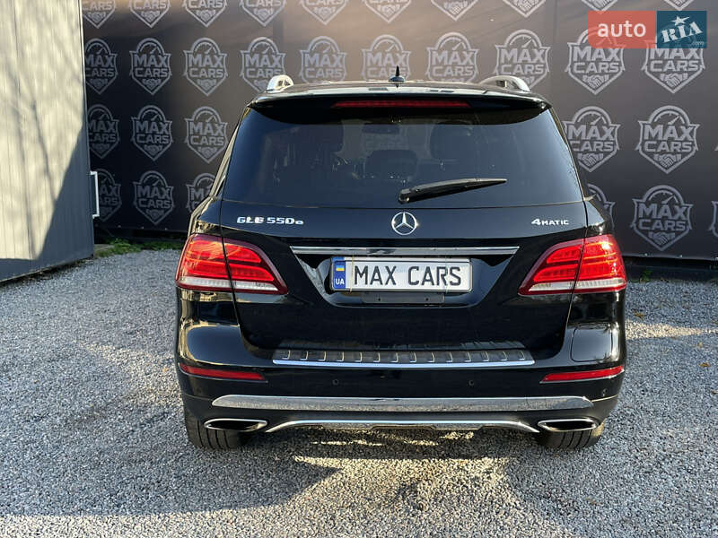 Внедорожник / Кроссовер Mercedes-Benz GLE-Class 2016 в Киеве фото 6 Внедорожник / Кроссовер Mercedes-Benz GLE-Class 2016 в Киеве