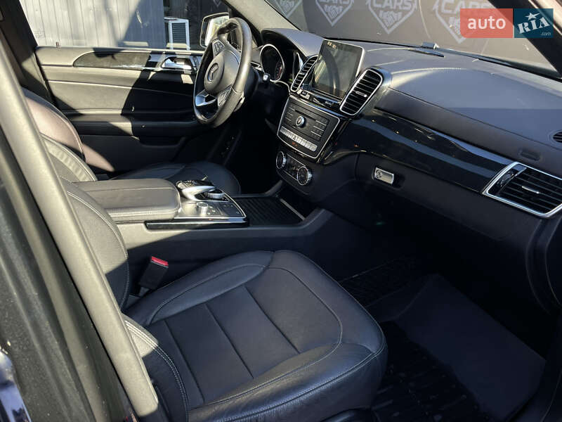 Внедорожник / Кроссовер Mercedes-Benz GLE-Class 2016 в Киеве фото 12 Внедорожник / Кроссовер Mercedes-Benz GLE-Class 2016 в Киеве