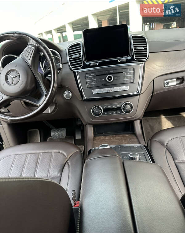 Внедорожник / Кроссовер Mercedes-Benz GLE-Class 2017 в Киеве