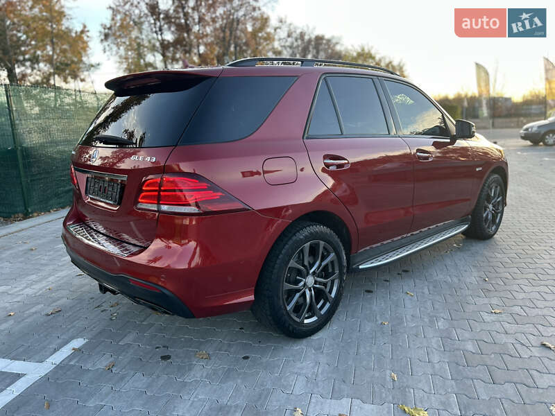 Внедорожник / Кроссовер Mercedes-Benz GLE-Class 2018 в Киеве фото 8 Внедорожник / Кроссовер Mercedes-Benz GLE-Class 2018 в Киеве