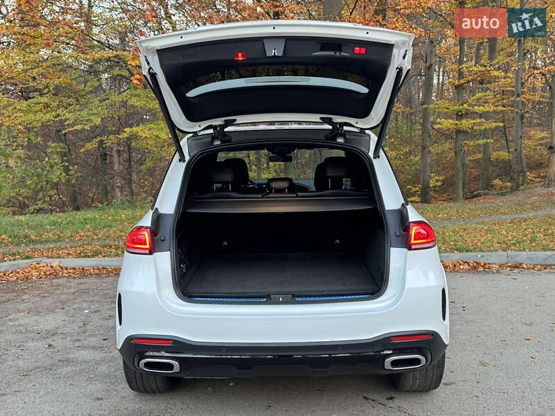 Внедорожник / Кроссовер Mercedes-Benz GLE-Class 2021 в Львове фото 30 Внедорожник / Кроссовер Mercedes-Benz GLE-Class 2021 в Львове