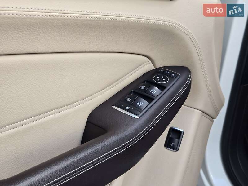 Внедорожник / Кроссовер Mercedes-Benz GLE-Class 2018 в Киеве фото 17 Внедорожник / Кроссовер Mercedes-Benz GLE-Class 2018 в Киеве