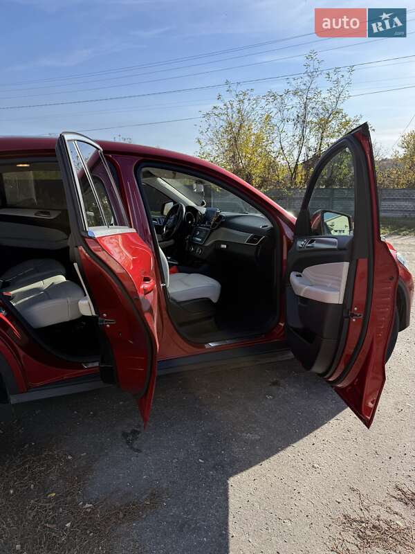 Внедорожник / Кроссовер Mercedes-Benz GLE-Class 2017 в Киеве