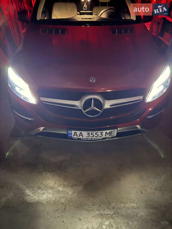 Внедорожник / Кроссовер Mercedes-Benz GLE-Class 2017 в Киеве