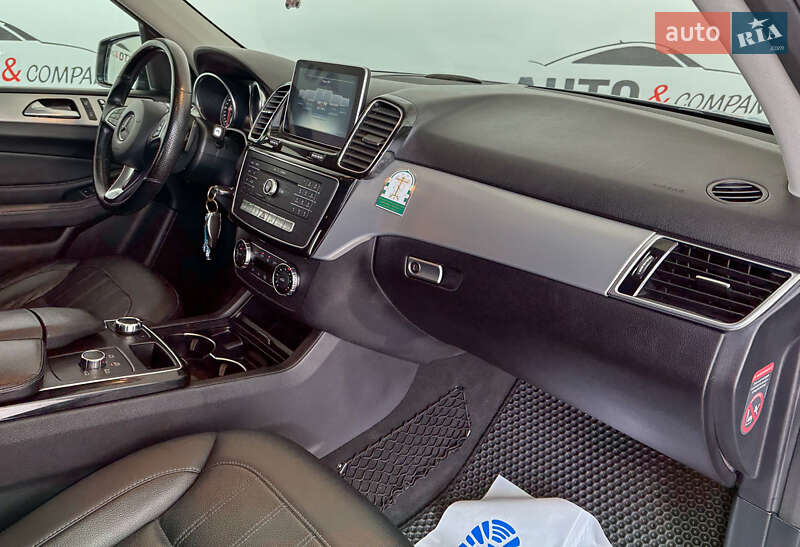 Позашляховик / Кросовер Mercedes-Benz GLE-Class 2015 в Львові фото 8 Позашляховик / Кросовер Mercedes-Benz GLE-Class 2015 в Львові