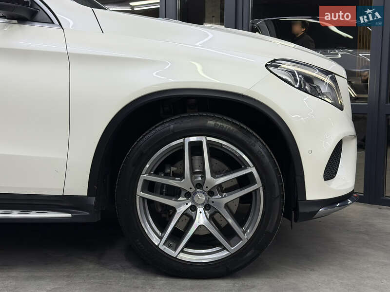 Позашляховик / Кросовер Mercedes-Benz GLE-Class 2015 в Одесі