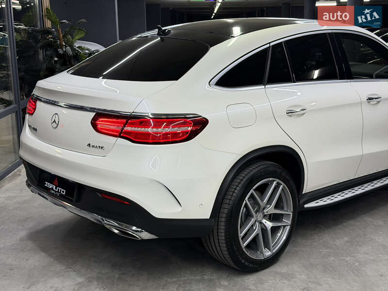 Позашляховик / Кросовер Mercedes-Benz GLE-Class 2015 в Одесі
