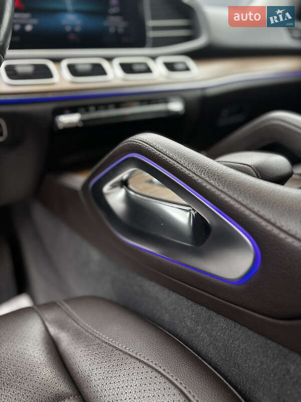 Внедорожник / Кроссовер Mercedes-Benz GLE-Class 2019 в Львове фото 20 Внедорожник / Кроссовер Mercedes-Benz GLE-Class 2019 в Львове