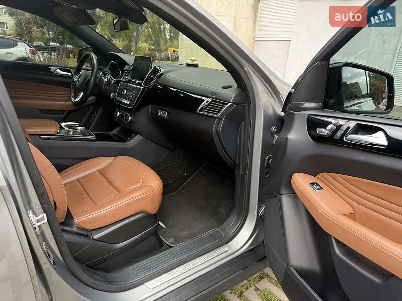 Внедорожник / Кроссовер Mercedes-Benz GLE-Class 2016 в Луцке фото 13 Внедорожник / Кроссовер Mercedes-Benz GLE-Class 2016 в Луцке