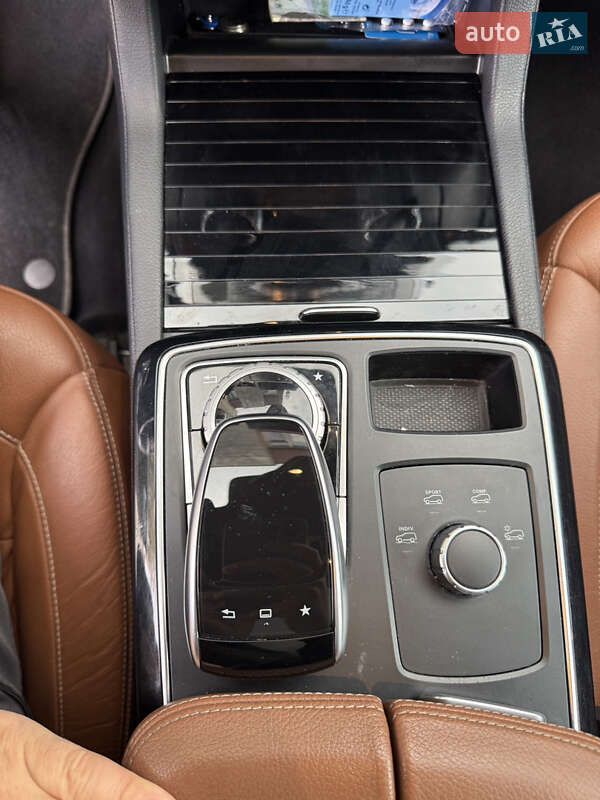 Внедорожник / Кроссовер Mercedes-Benz GLE-Class 2016 в Луцке фото 26 Внедорожник / Кроссовер Mercedes-Benz GLE-Class 2016 в Луцке