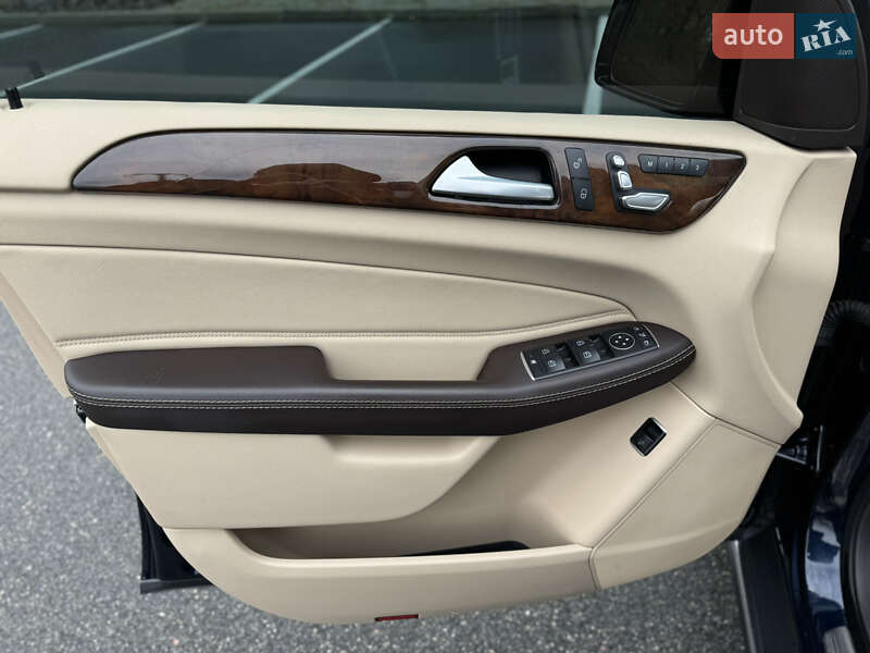 Внедорожник / Кроссовер Mercedes-Benz GLE-Class 2016 в Харькове